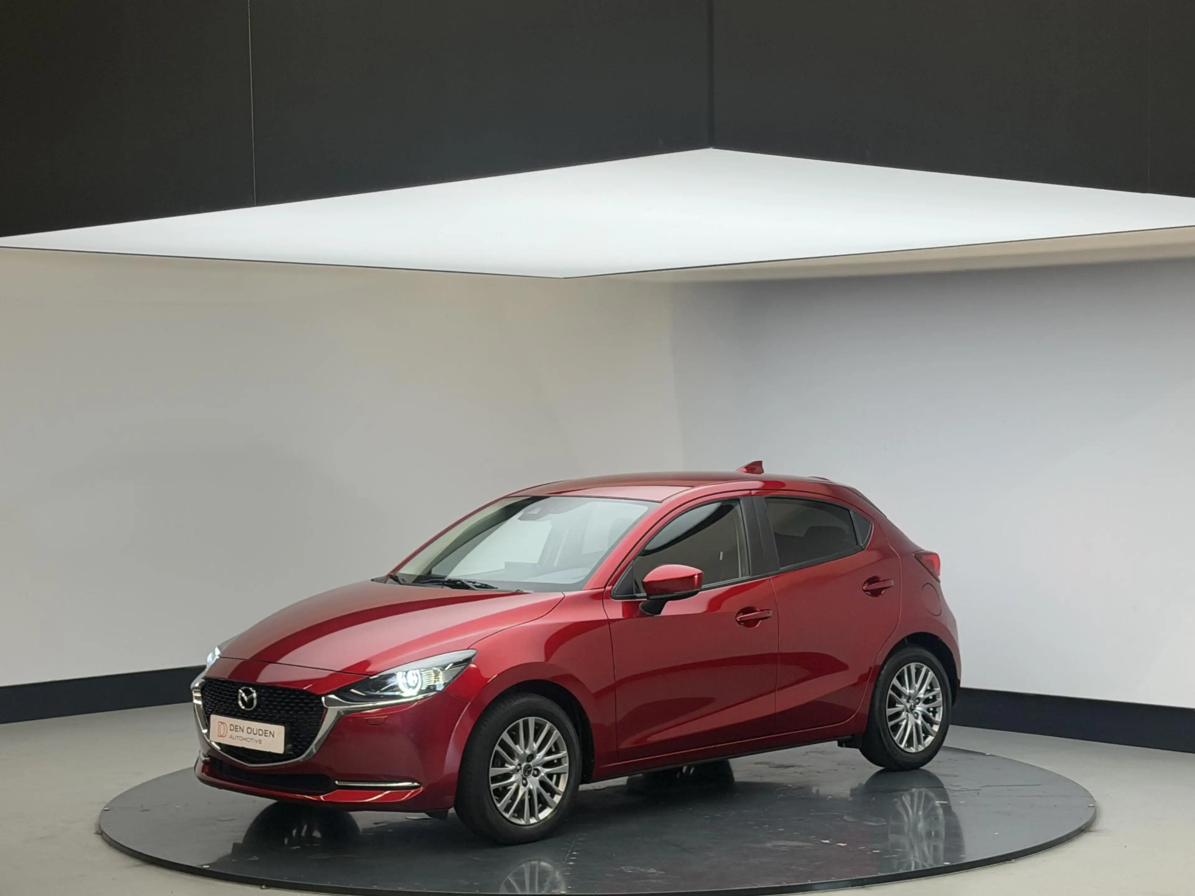 Mazda 2 1.5 Skyactiv-G Luxury | Clima | Stoel en stuur ver — photo 7
