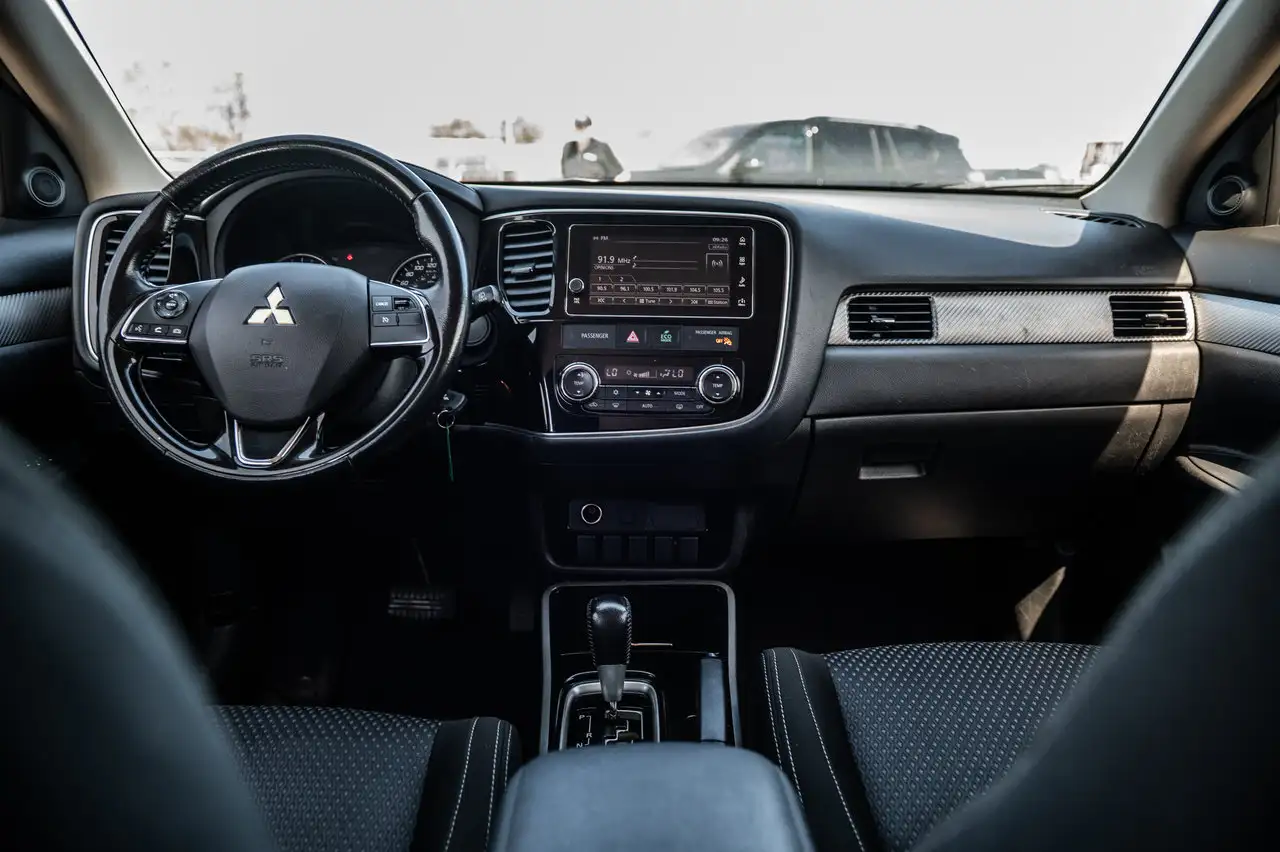 Mitsubishi Outlander fotografie Mitsubishi Outlander
