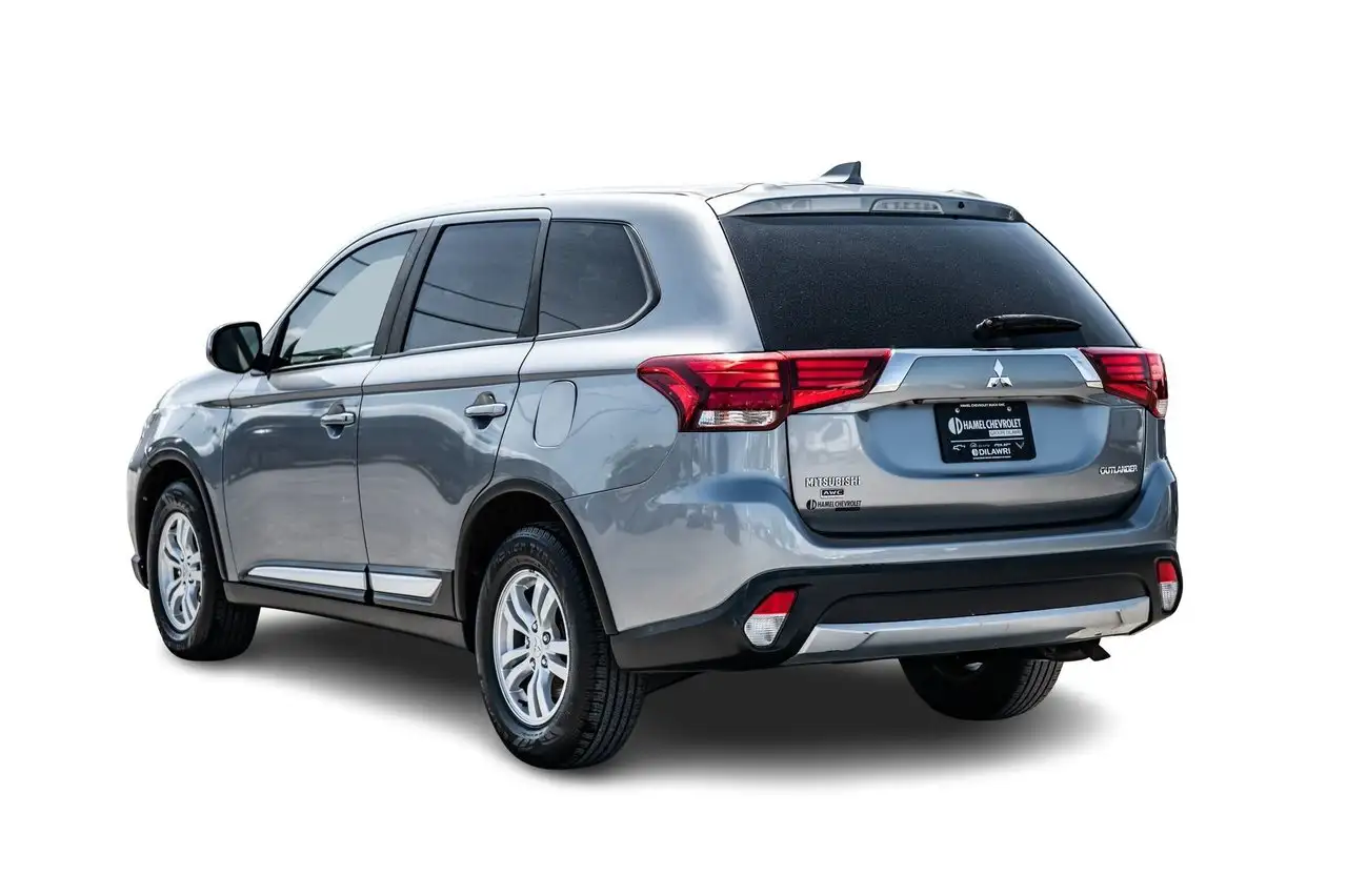 Mitsubishi Outlander fotografie Mitsubishi Outlander