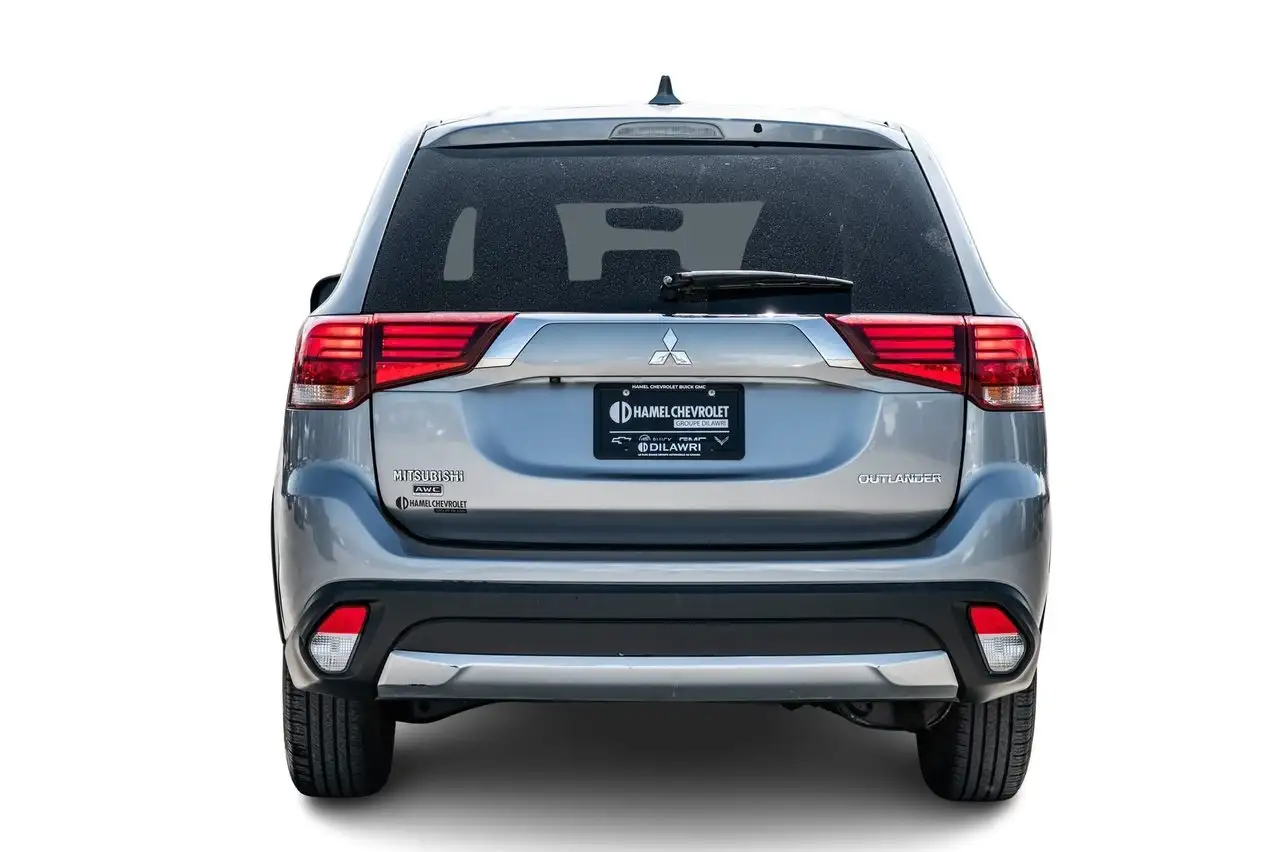 Mitsubishi Outlander fotografie Mitsubishi Outlander