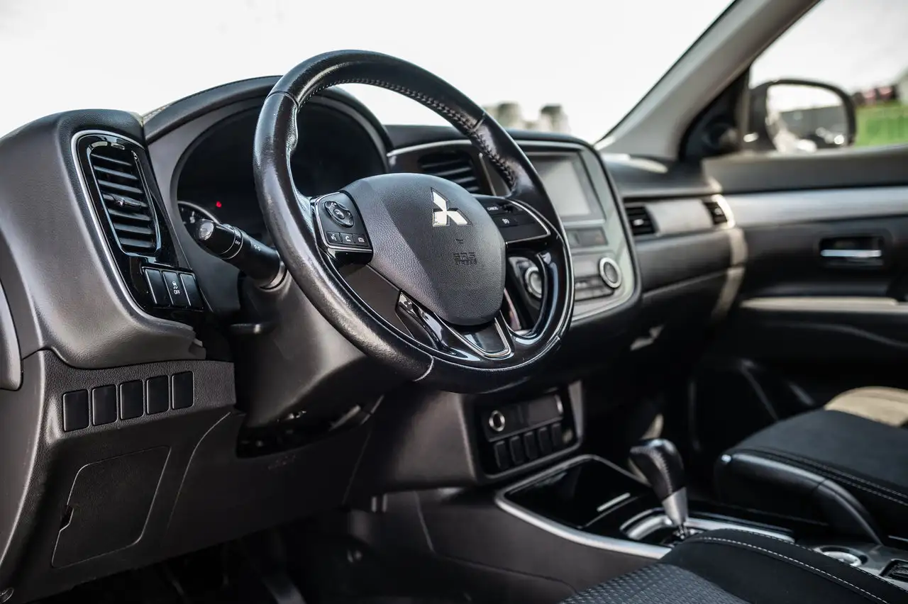 Mitsubishi Outlander fotografie Mitsubishi Outlander