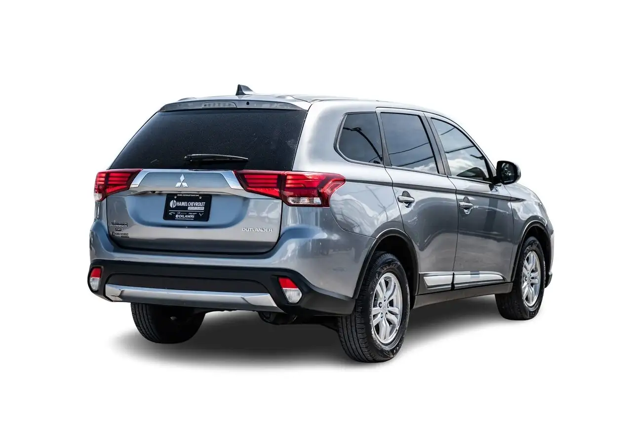 Mitsubishi Outlander fotografie Mitsubishi Outlander