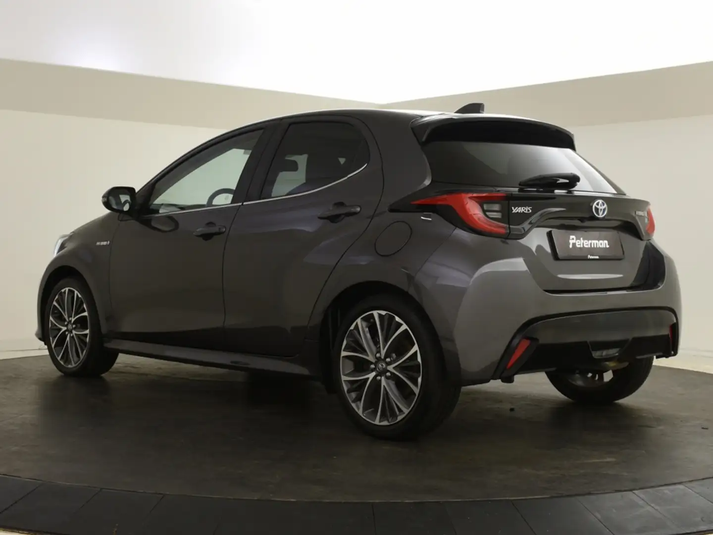 Toyota Yaris 1.5 Hybrid Executive | Panoramadak | HUD | Stuur e Gris - 2