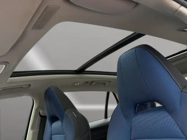 Lynk & Co 01 view 21