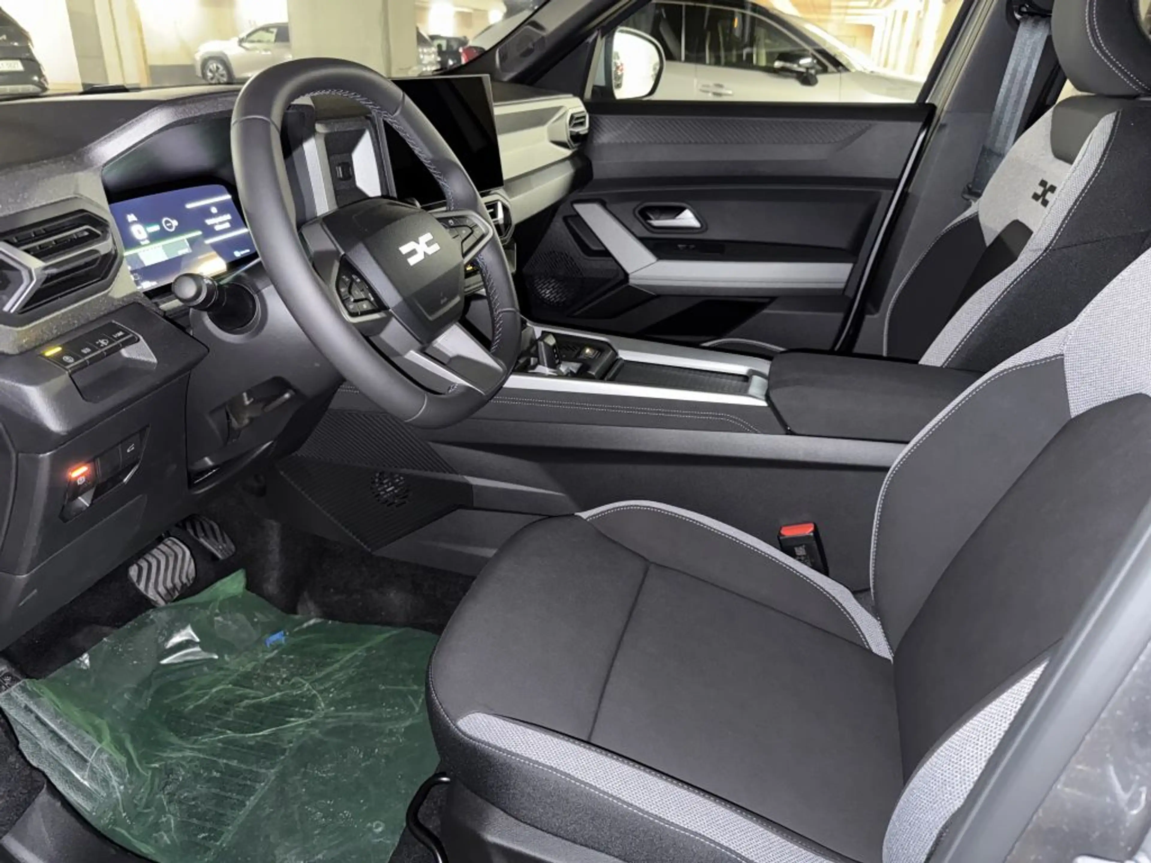 Dacia Bigster Hybrid 155 Journey 360°,Navi,ACC,Totwinkel,LED — photo 7