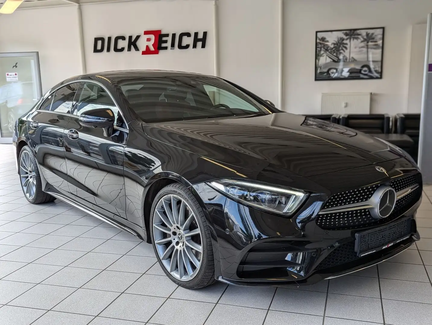 Mercedes-Benz CLS 350 d 4M Nappa Multibeam Burmester HUD 20" Schwarz - 1
