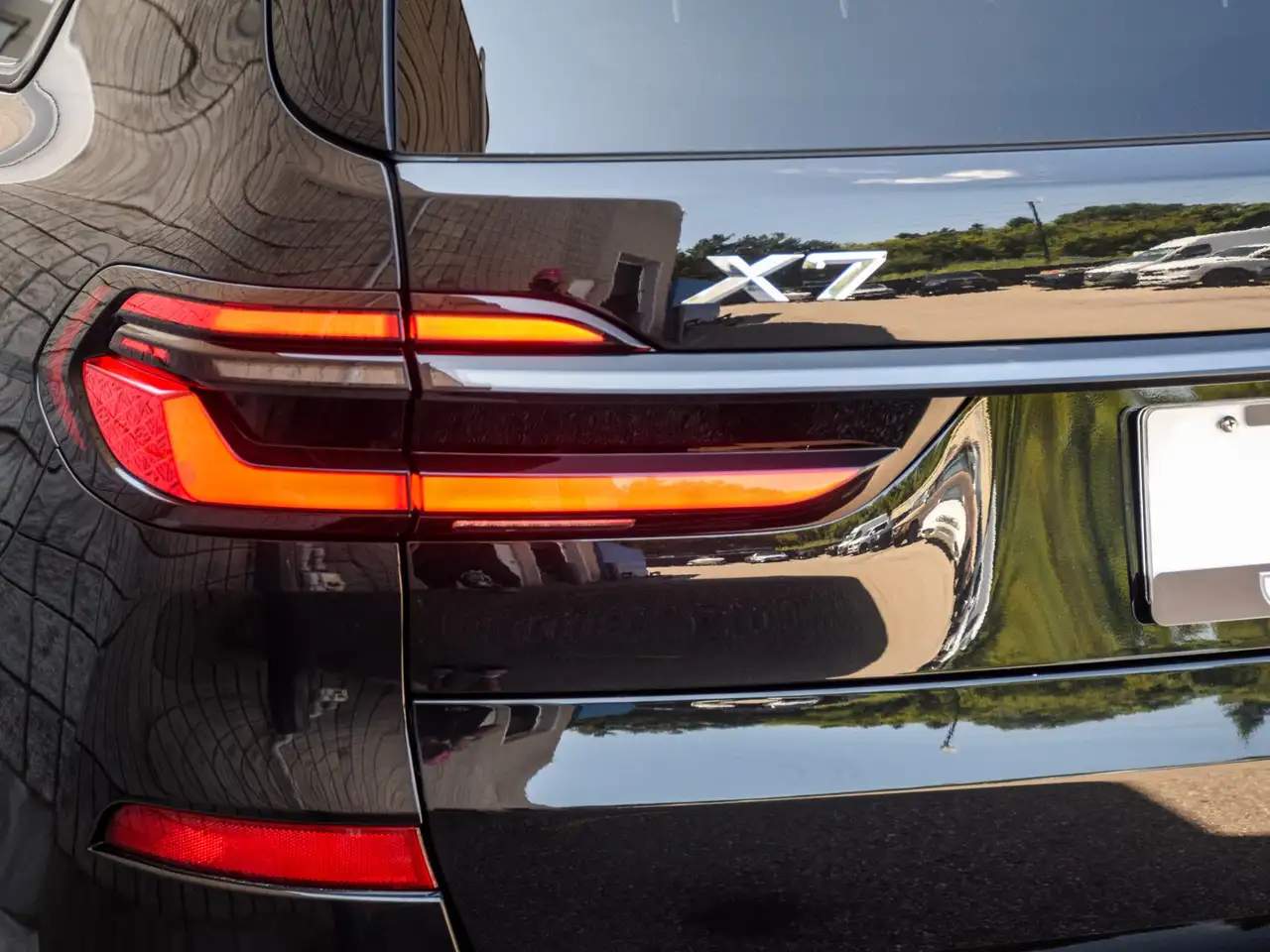 BMW X7 photo BMW X7