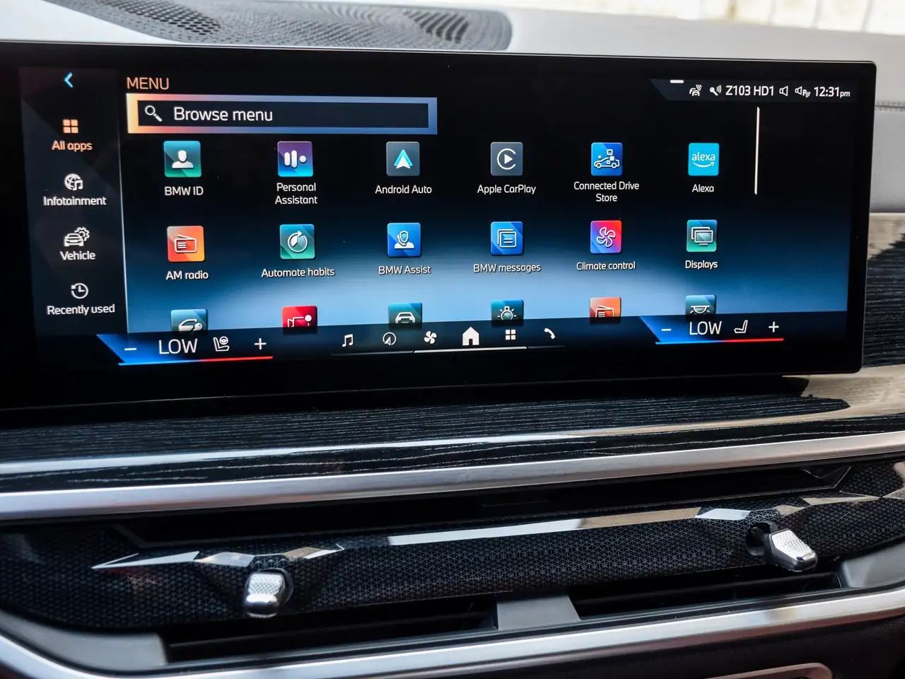 BMW X7 photo BMW X7