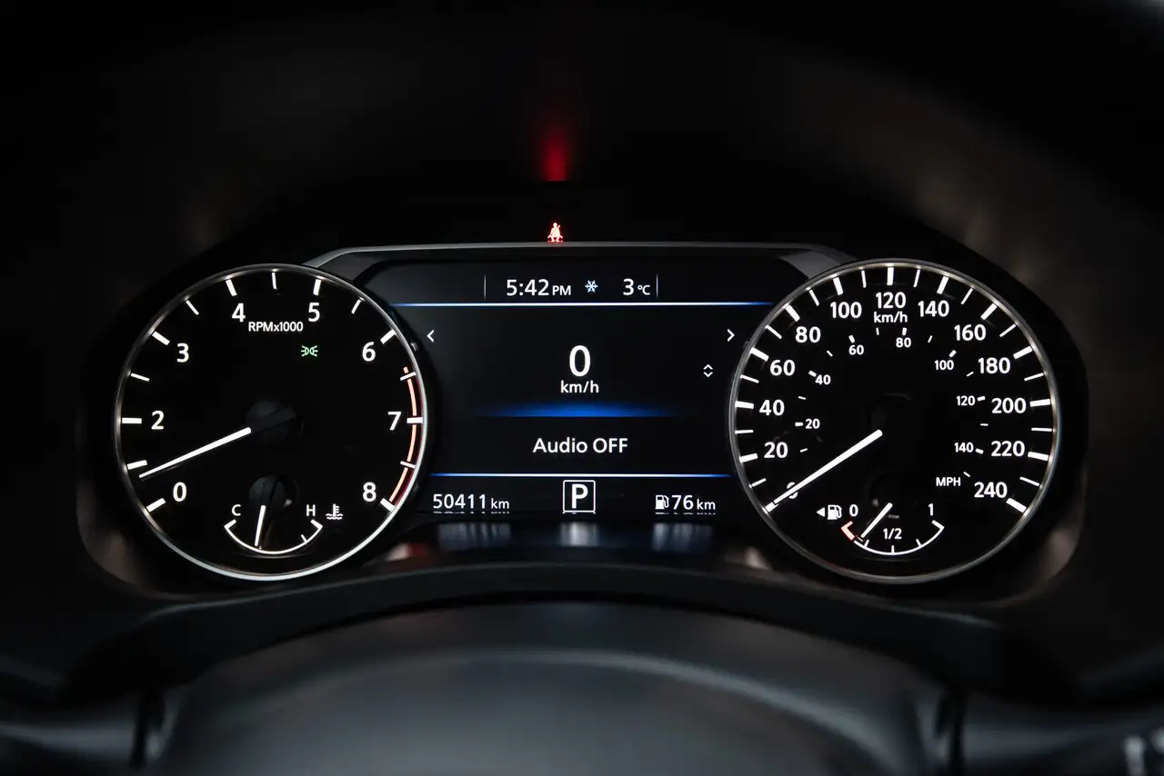 Nissan Altima снимка Nissan Altima