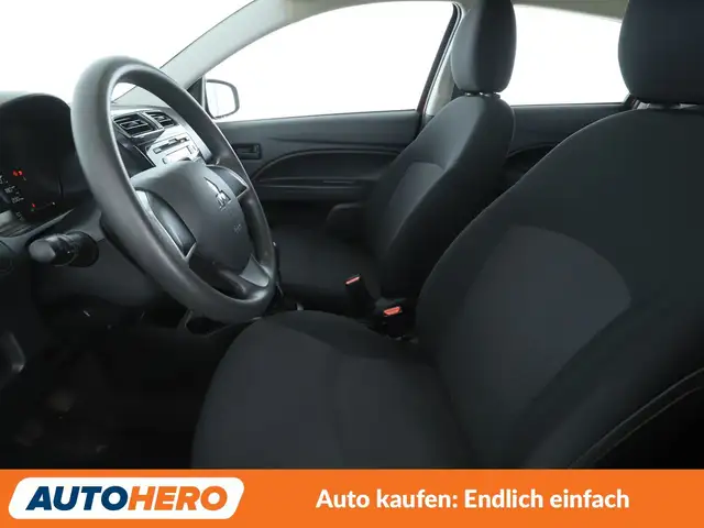 Mitsubishi Space Star view 10