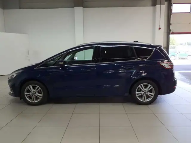 Ford S-Max view 6