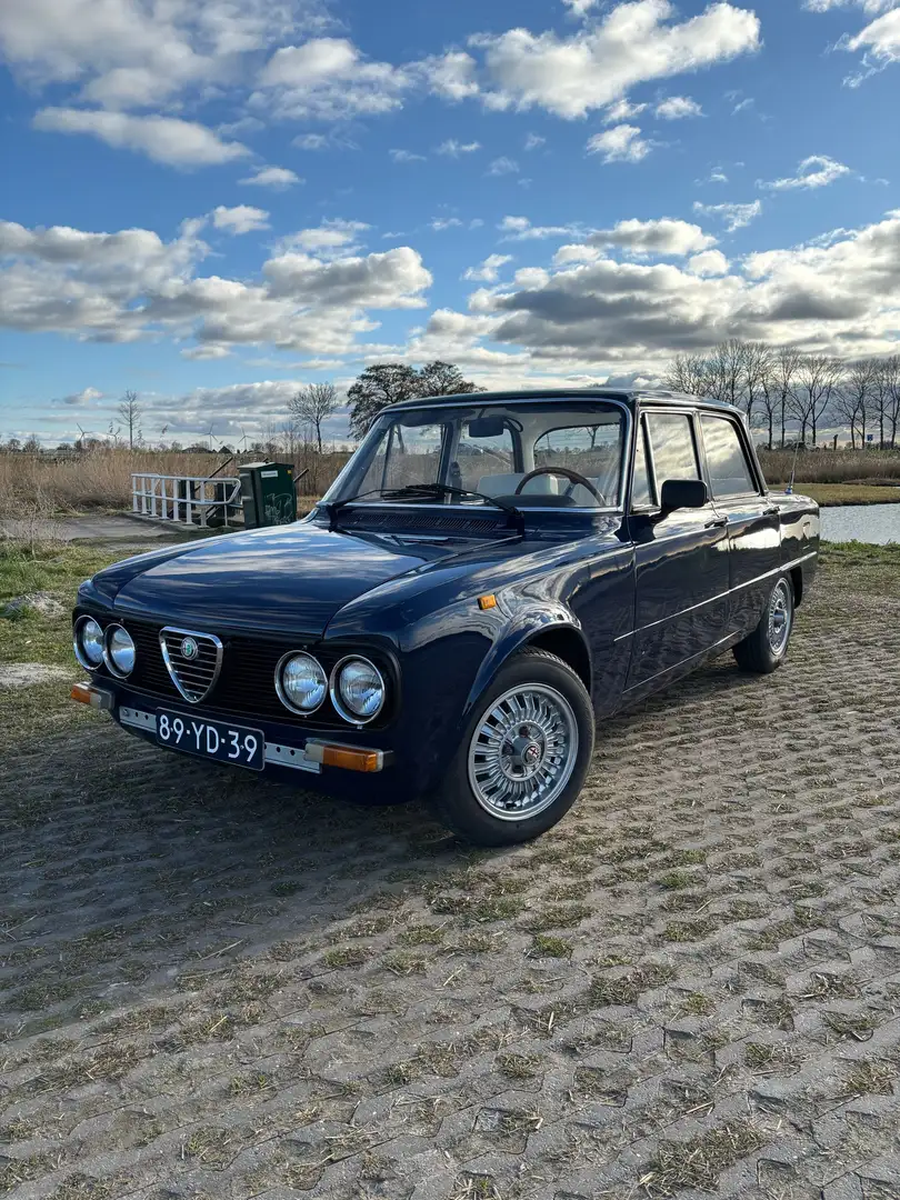 Alfa Romeo Giulia Alfa Romeo 1600 Giulia Super 1975 Albastru - 1