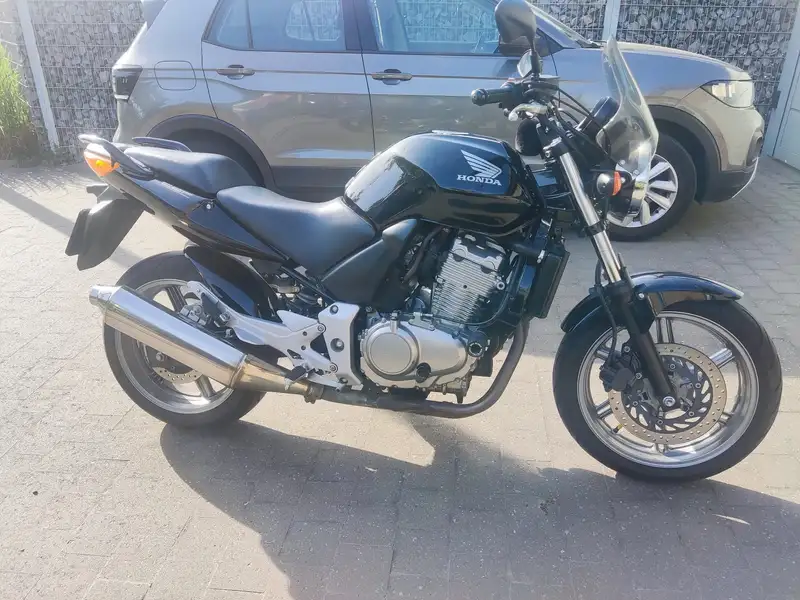 Honda CBF 500