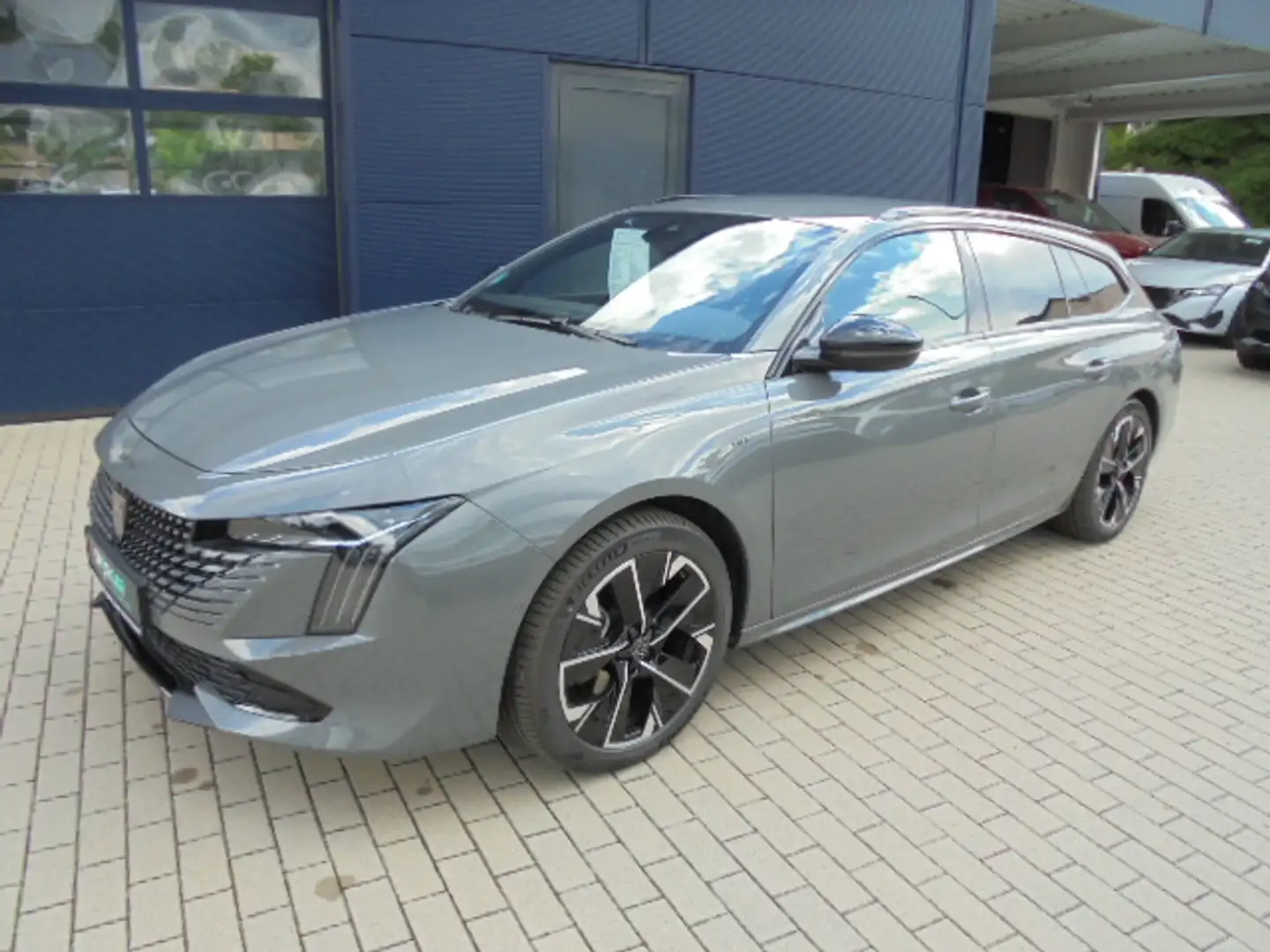 Peugeot 508 SW GT BlueHDi 130 EAT8 - Neues Modell Gris - 2