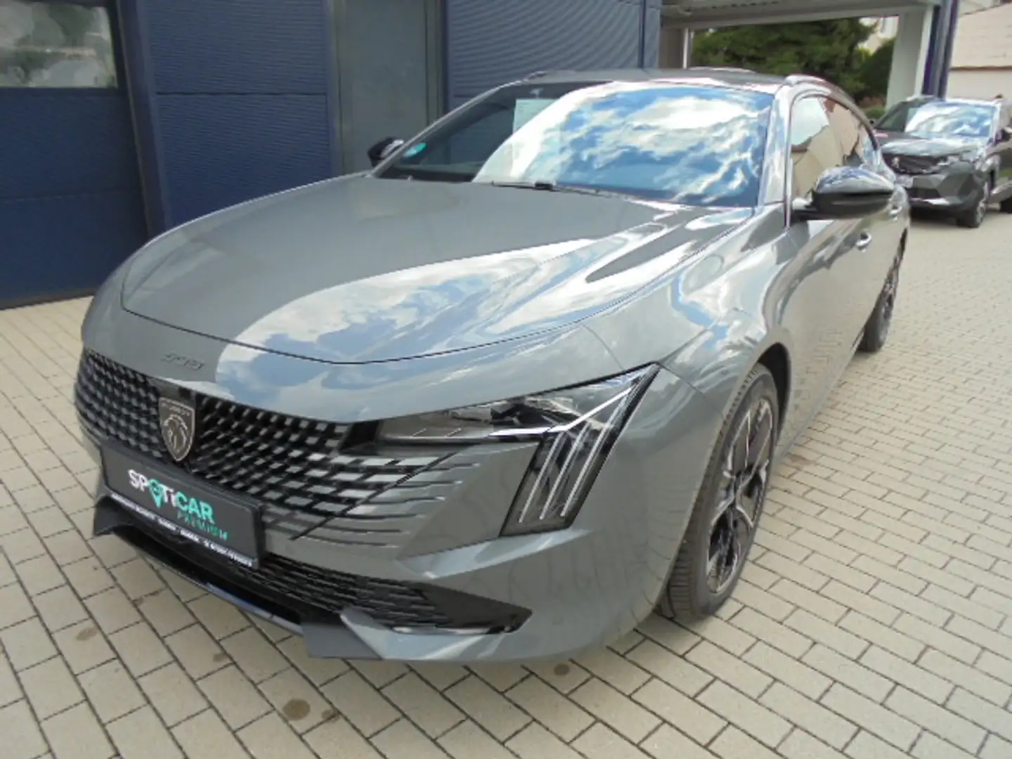 Peugeot 508 SW GT BlueHDi 130 EAT8 - Neues Modell Gris - 1