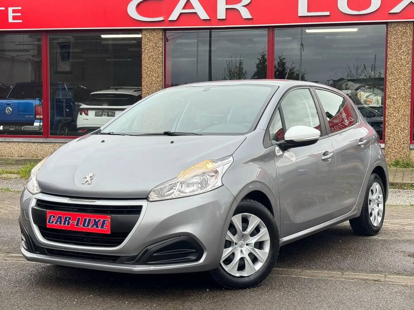 Peugeot 208 1.2i NAVI 5PORTES CLIMATISATION Grijs - 1