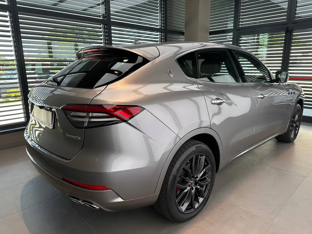 Maserati Levante 2022 — фото 15