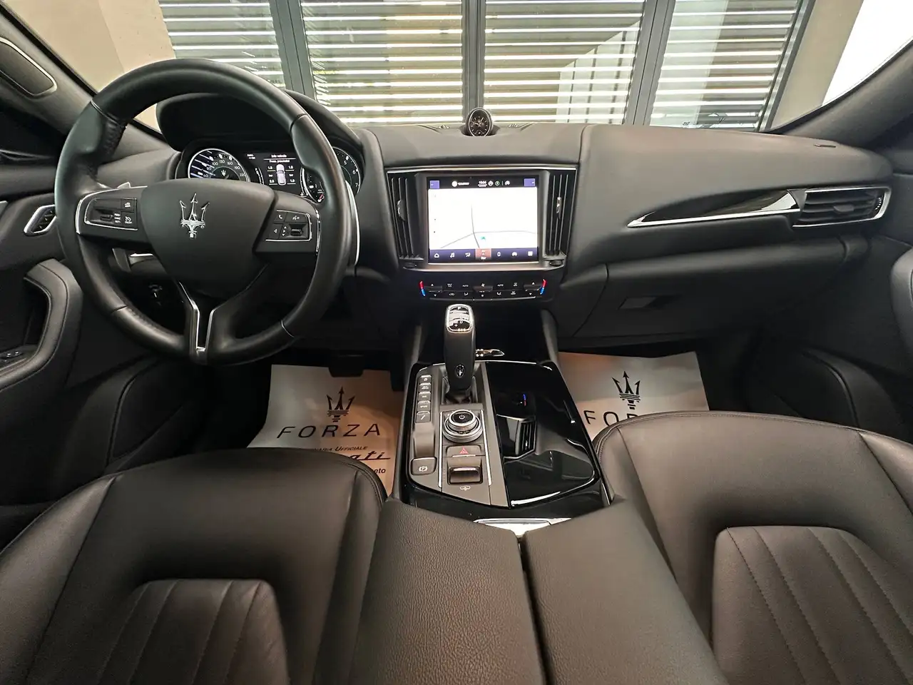 Maserati Levante 2022 — фото 10