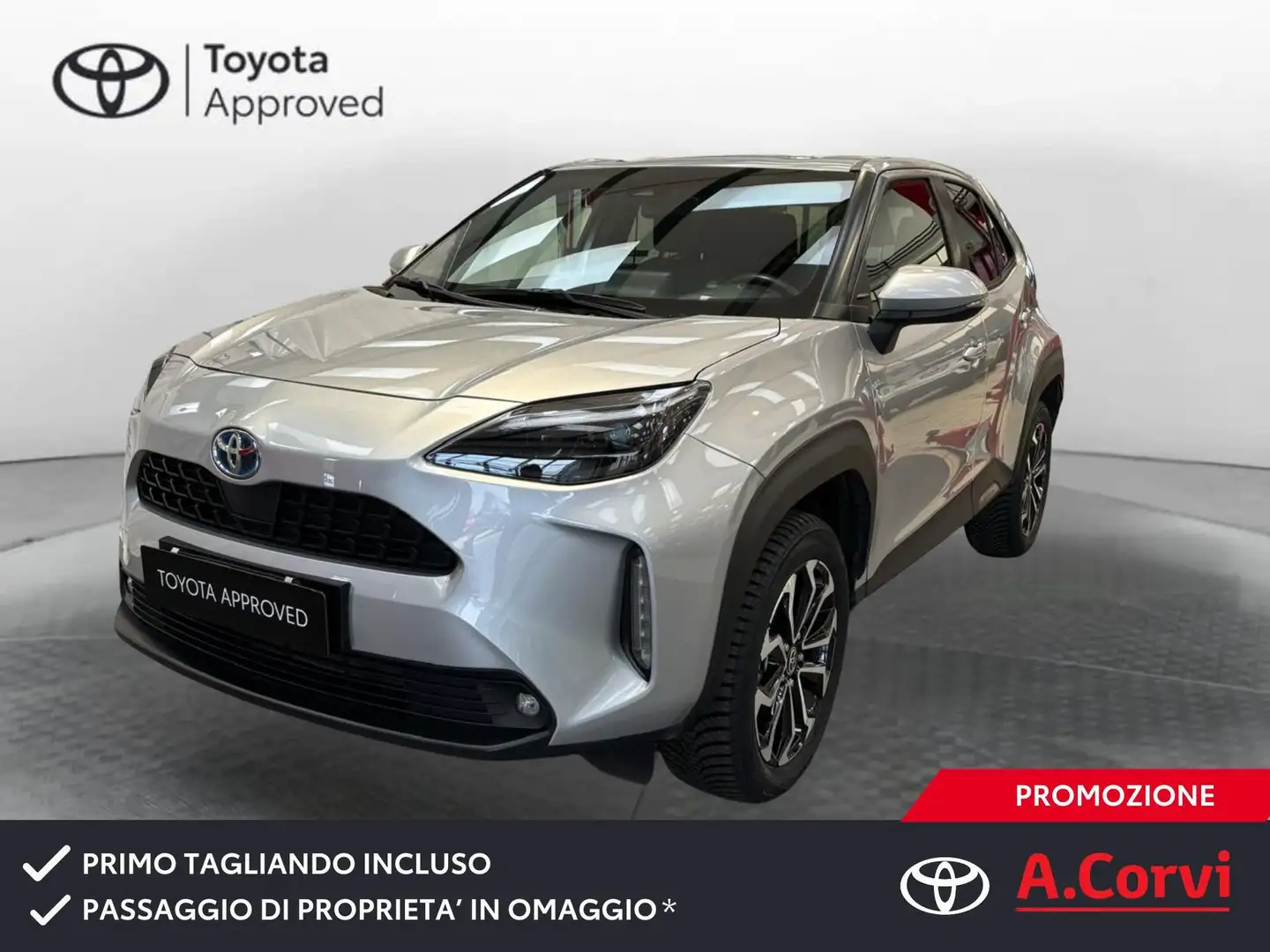 Toyota Yaris Cross 1.5 Hybrid 5p. E-CVT Trend Argento - 1