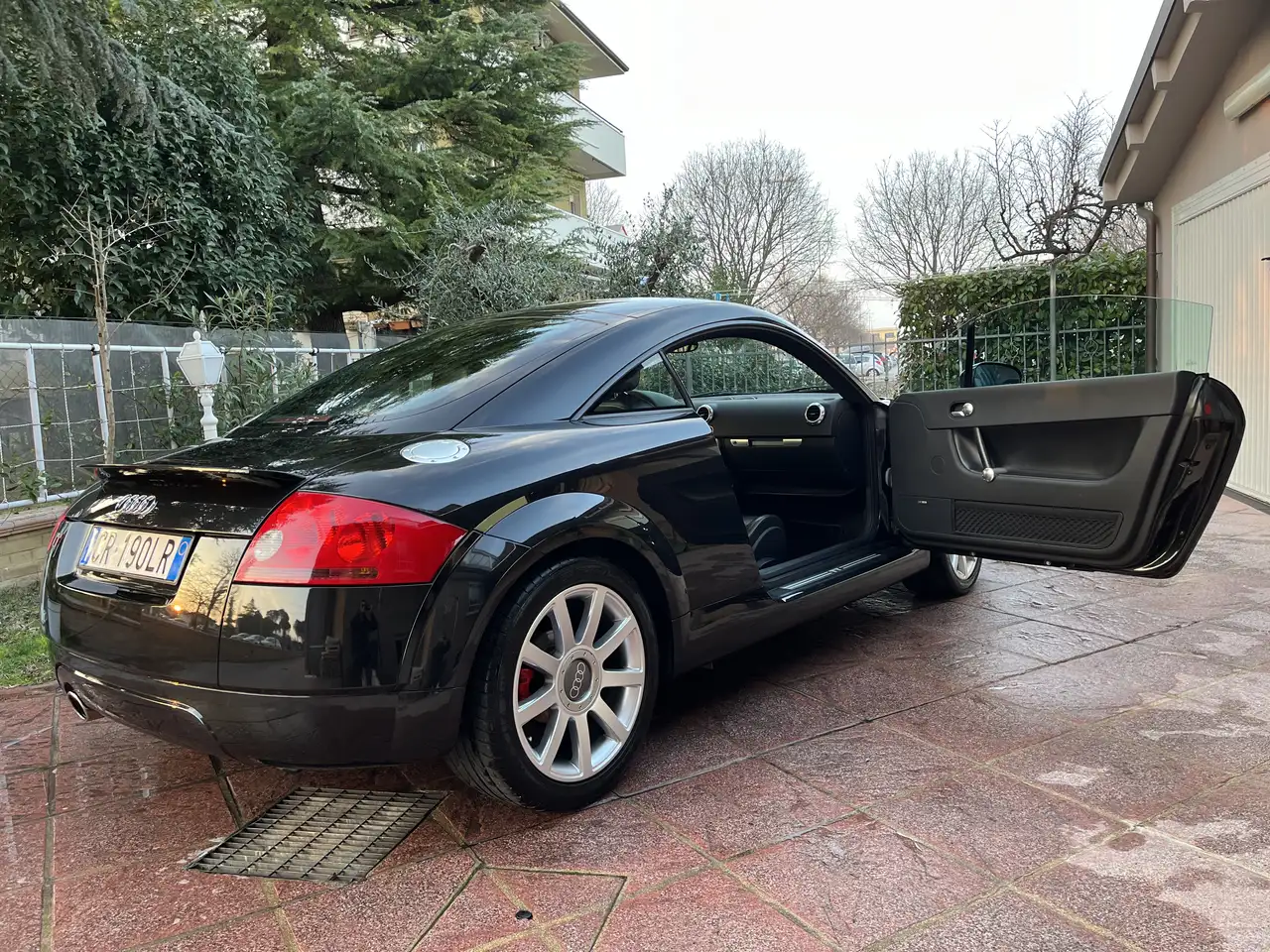 Audi TT Coupe 1.8 T, foto 10