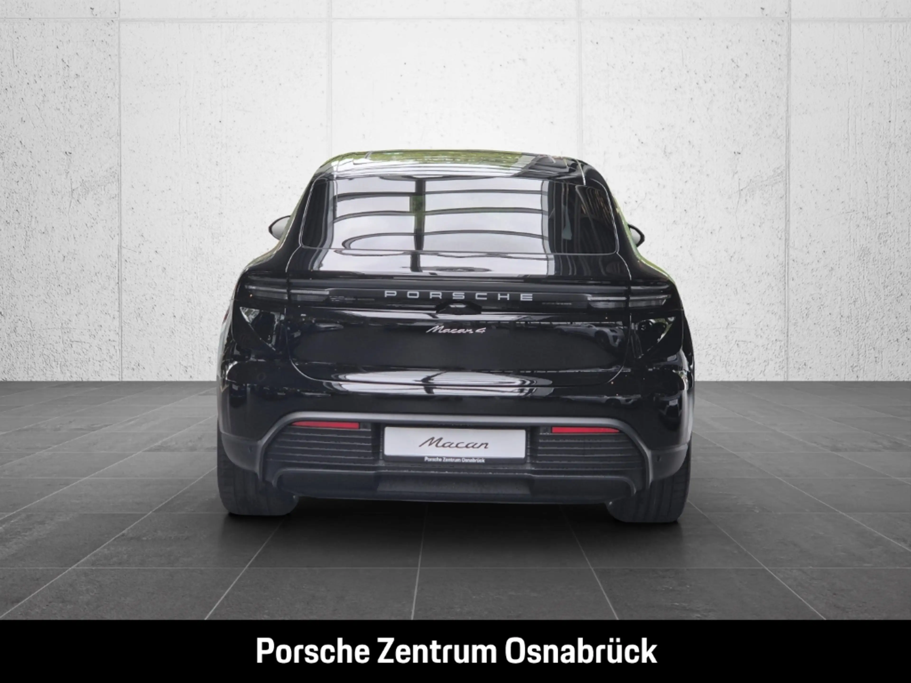 Porsche Macan 4 — photo 6