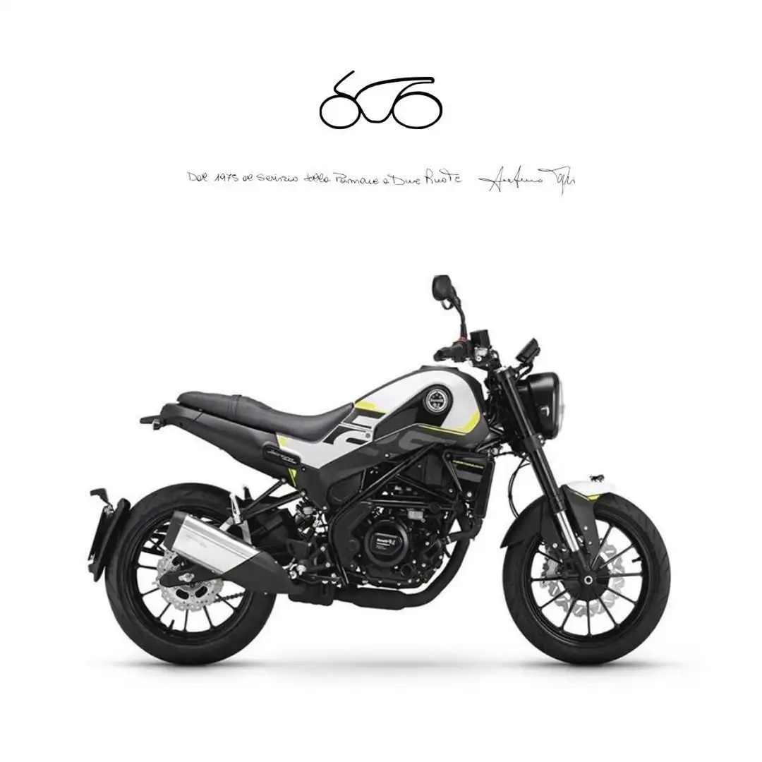 Benelli Leoncino 250 Gris - 1