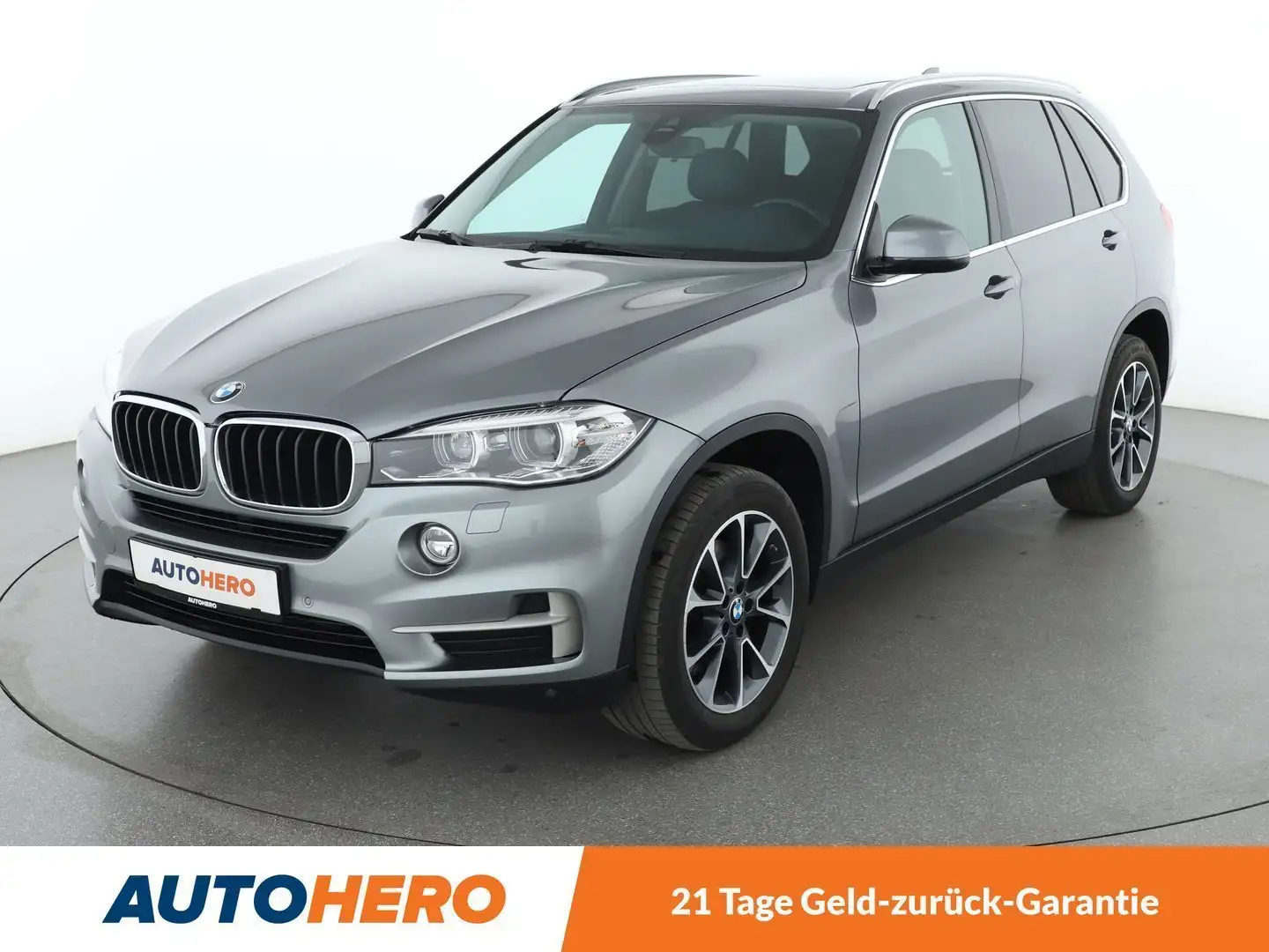 BMW X5 xDrive 35i Aut.*NAVI*HEAD-UP*XENON*TEMPO*CAM*PDC* Grau - 1