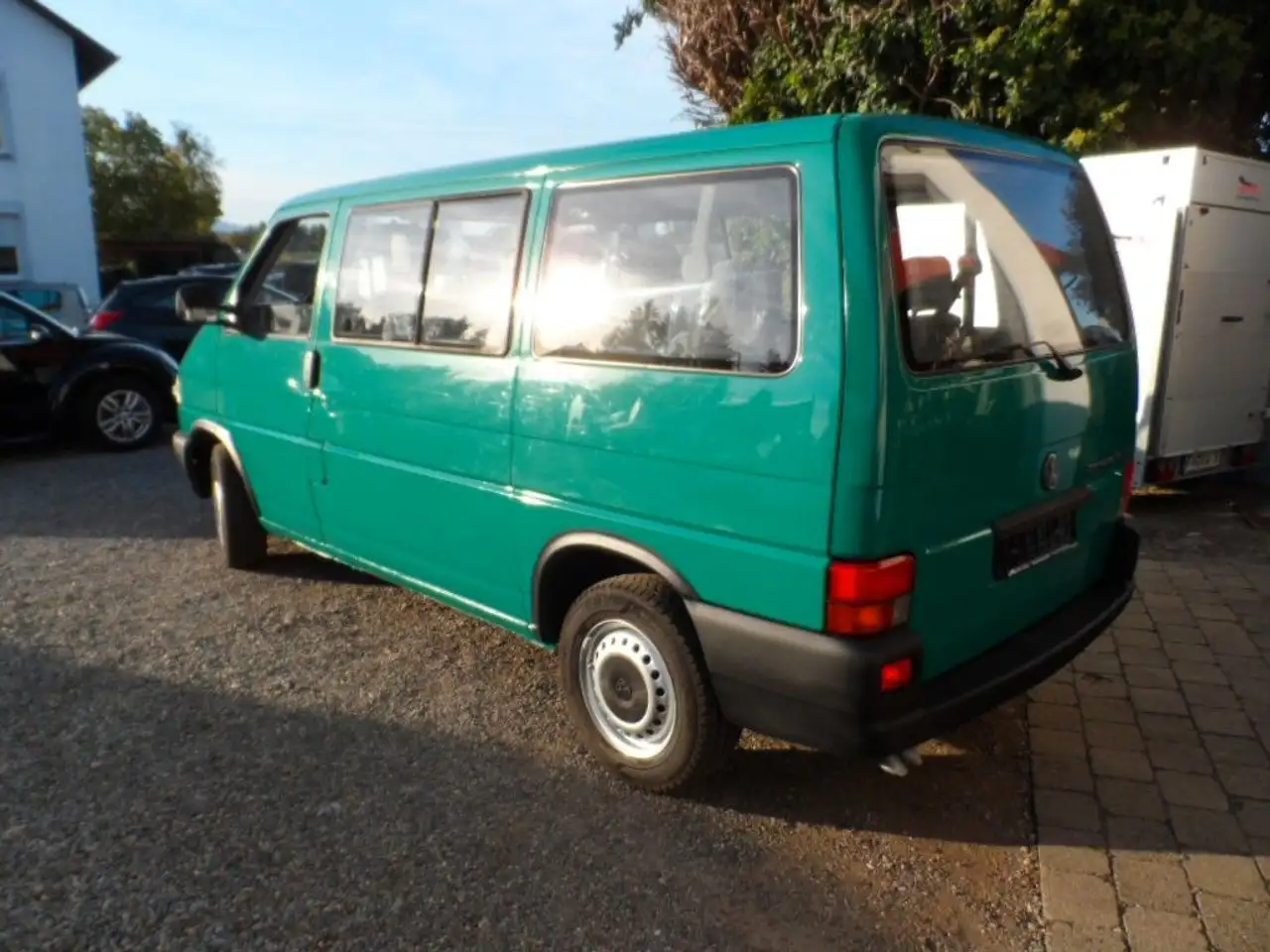 Volkswagen T4 Caravelle 2,5-l-Diesel TDI 75kW, foto 4