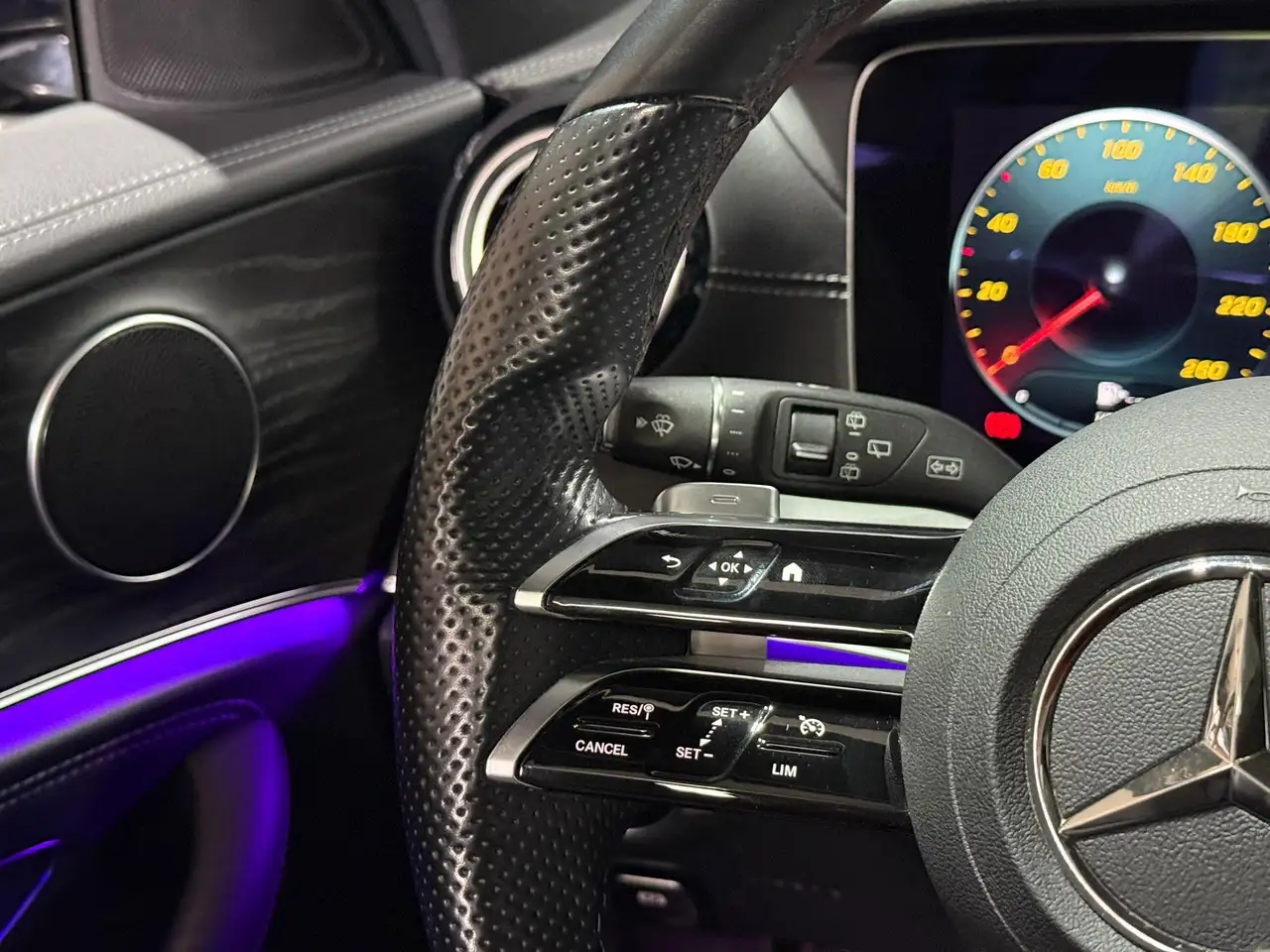 Mercedes-Benz E-Class Estate e AMG Line Trekhaak PANO, миниатюра 15