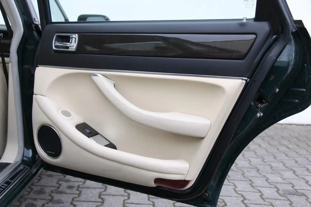 Jaguar XJR mit 3 Jahren Garantie Top Zustand, foto 7
