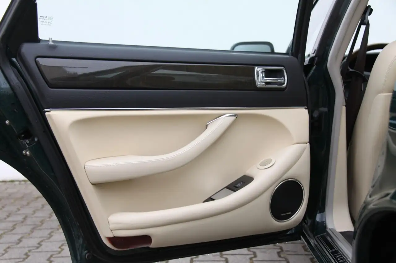 Jaguar XJR mit 3 Jahren Garantie Top Zustand, foto 5