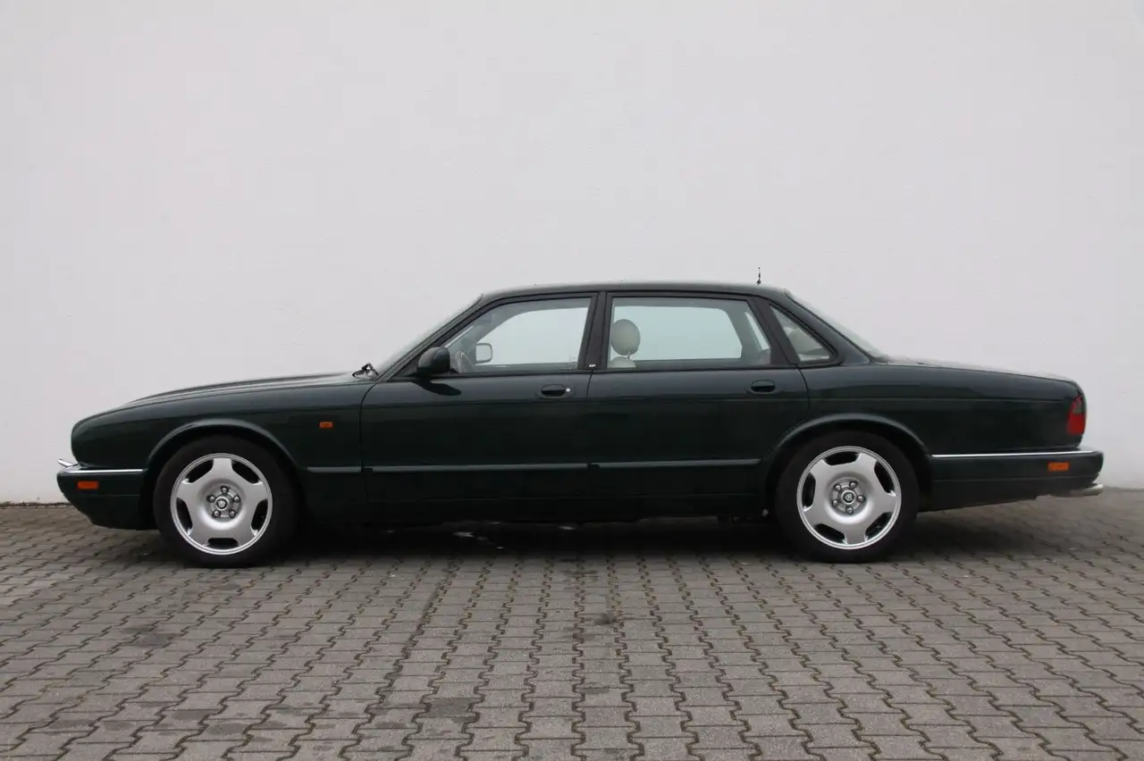 Jaguar XJR mit 3 Jahren Garantie Top Zustand, foto 2