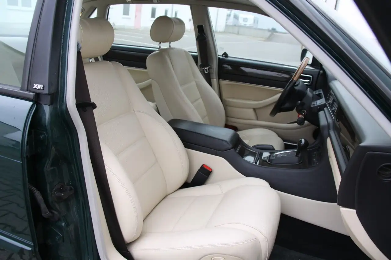 Jaguar XJR mit 3 Jahren Garantie Top Zustand, foto 11
