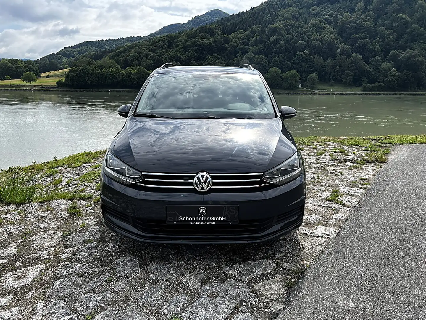 Volkswagen Touran Comfortline 1,6 SCR TDI DSG Grau - 2