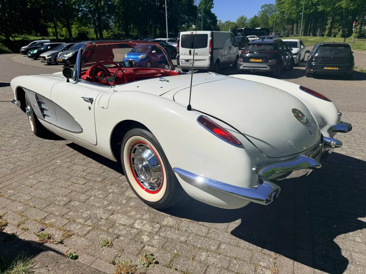 Chevrolet Corvette Convertible 4,6 V8 (283Ci), foto 5