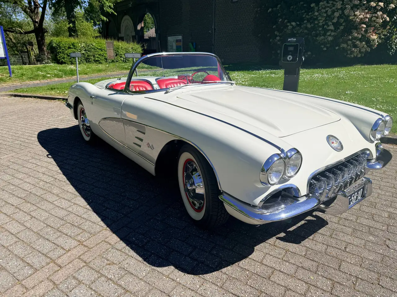 Chevrolet Corvette Convertible 4,6 V8 (283Ci), foto 3