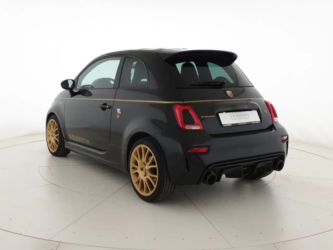 Abarth 595 2021