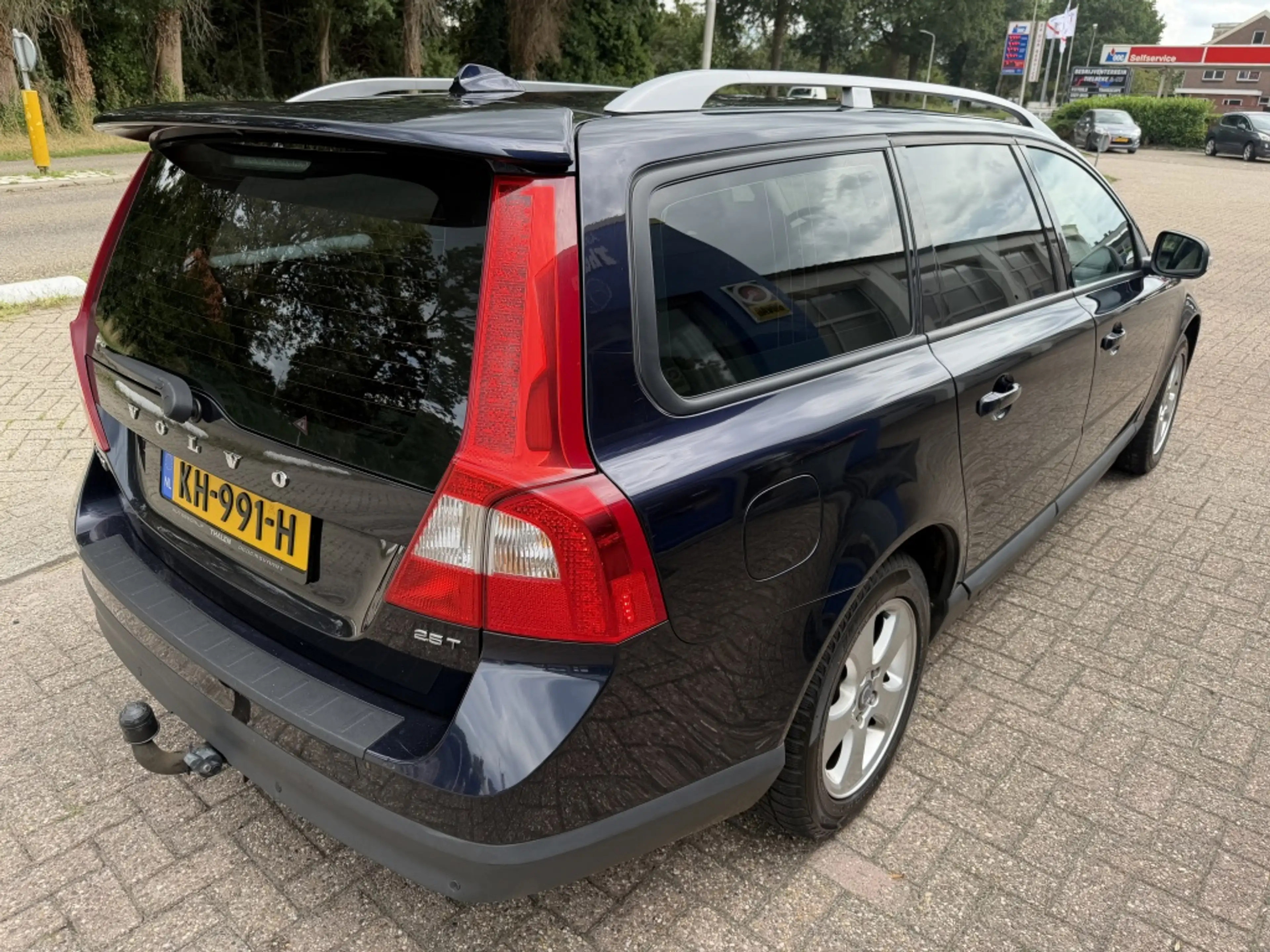 Volvo V70 2.5FT Momentum — photo 4