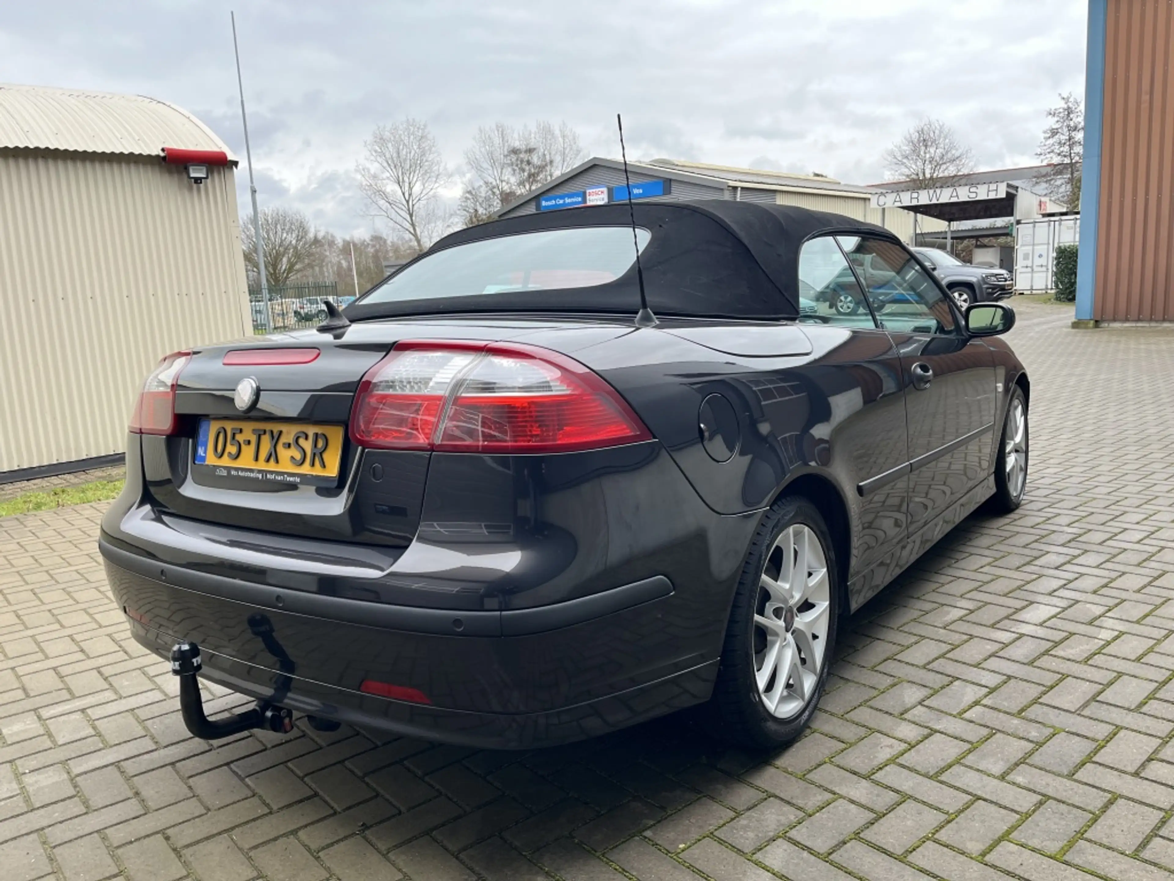 Saab 9-3 Cabrio 2.0t Vector — photo 4