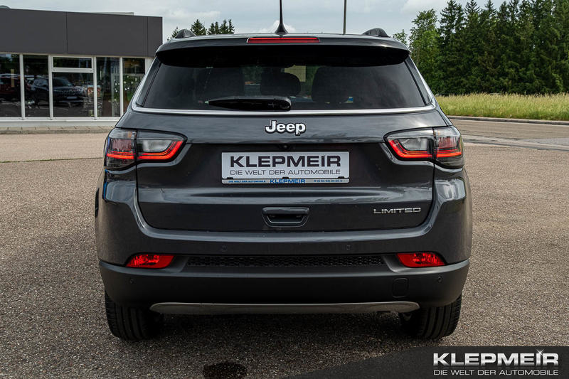 Jeep Compass MY22 Limited 1.3l T4 96 kW (130P — photo 6