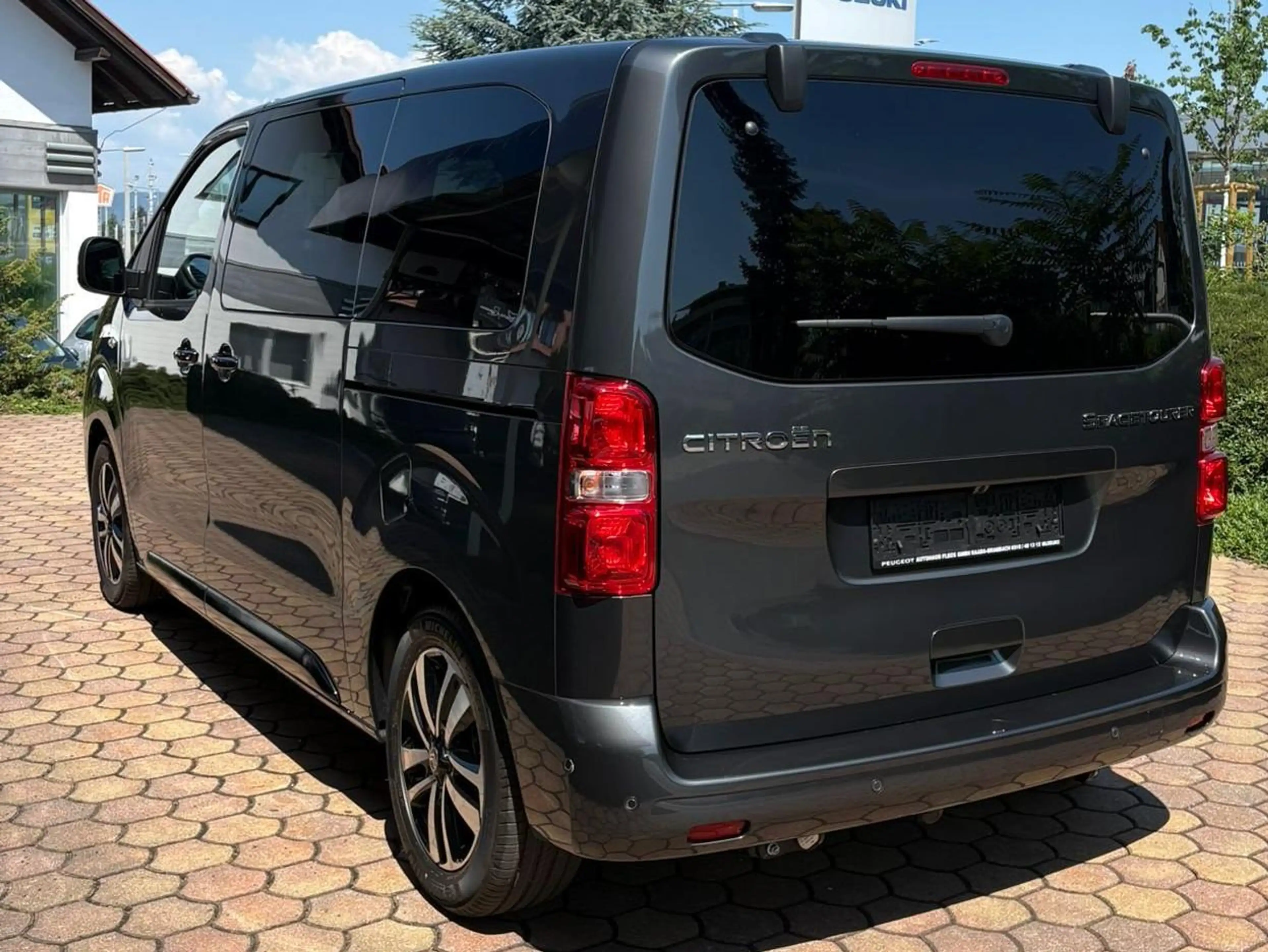 Citroen Spacetourer Max M — photo 11