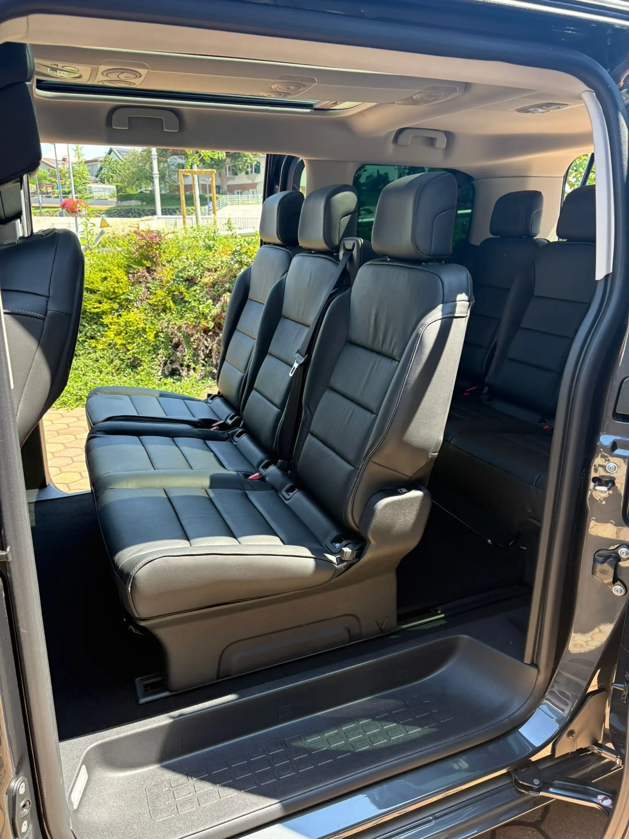 Citroen Spacetourer Max M — photo 6