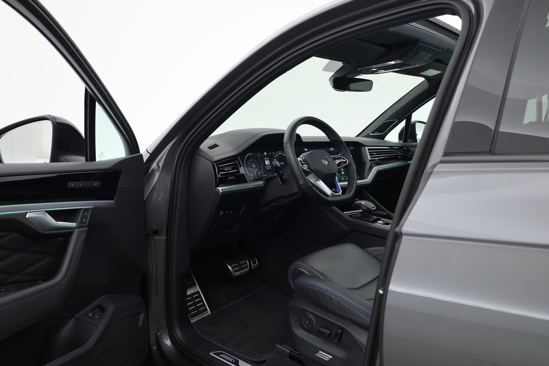 Volkswagen Touareg 3.0 TSI 462pk eHybrid 4MOTION R | Rijklaar! | Elek — photo 5