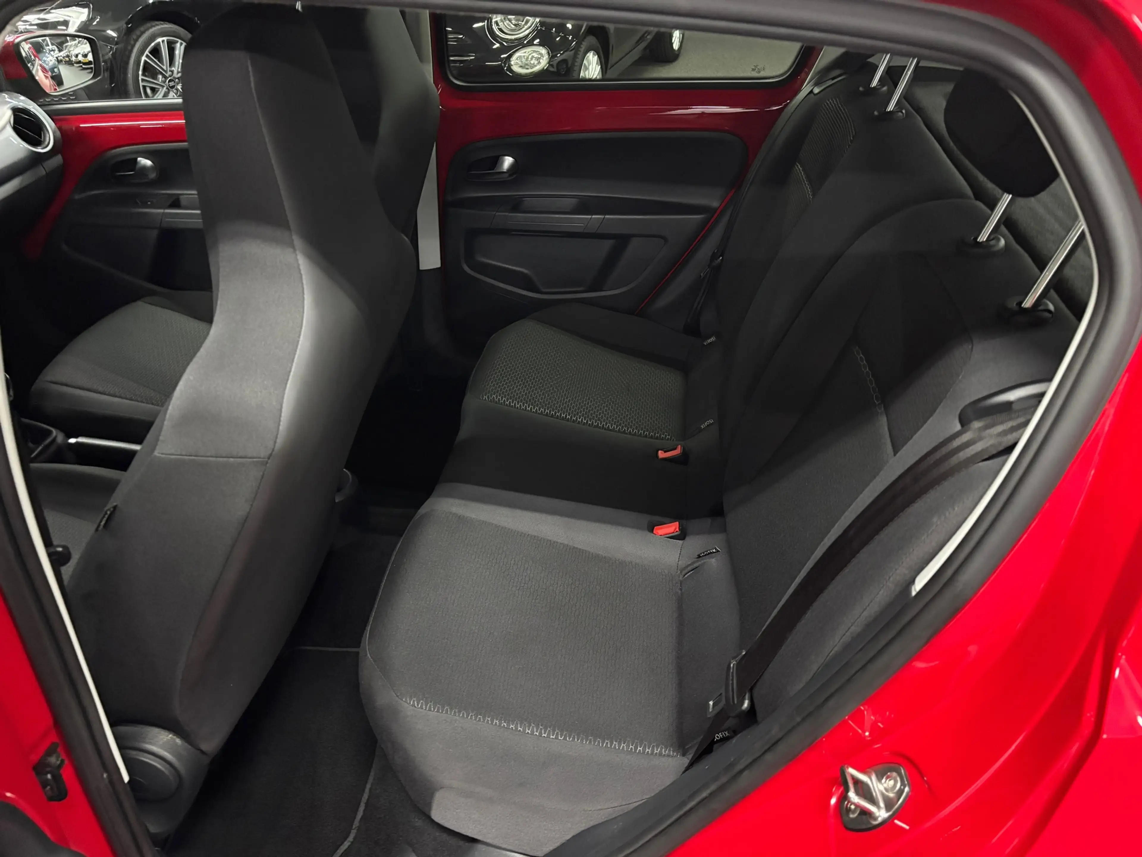 SEAT Mii 1.0 Sport Dynamic — photo 13