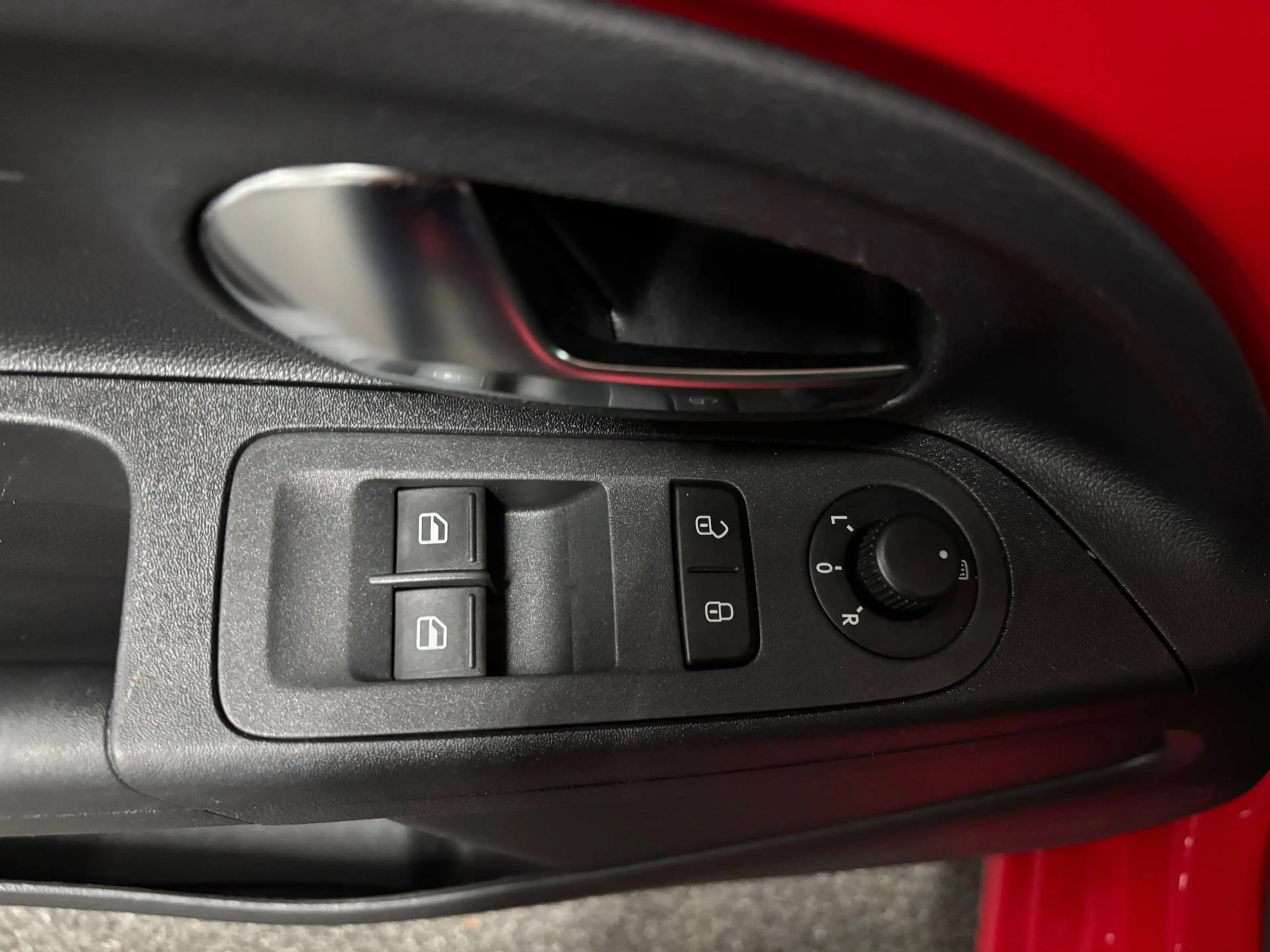 SEAT Mii 1.0 Sport Dynamic — photo 15