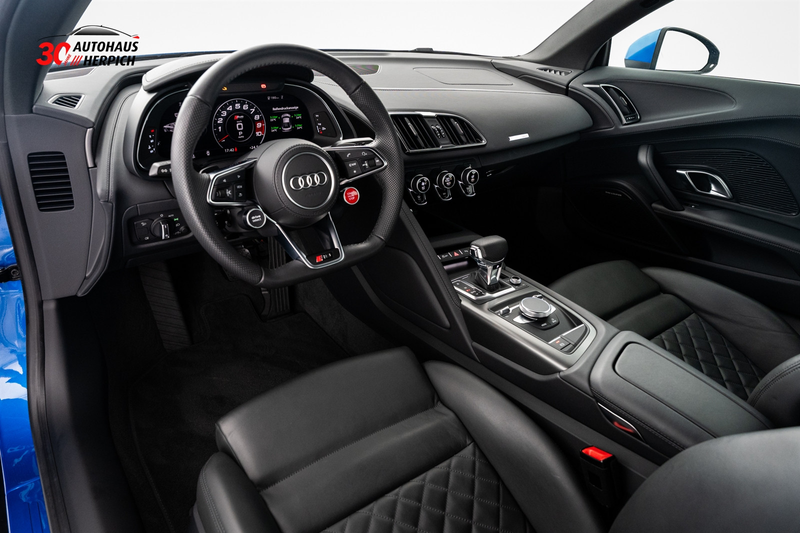 Audi R8 5.2 RWD Performance RFK DAB NAVI PDC B&O — photo 9