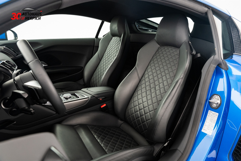 Audi R8 5.2 RWD Performance RFK DAB NAVI PDC B&O — photo 10