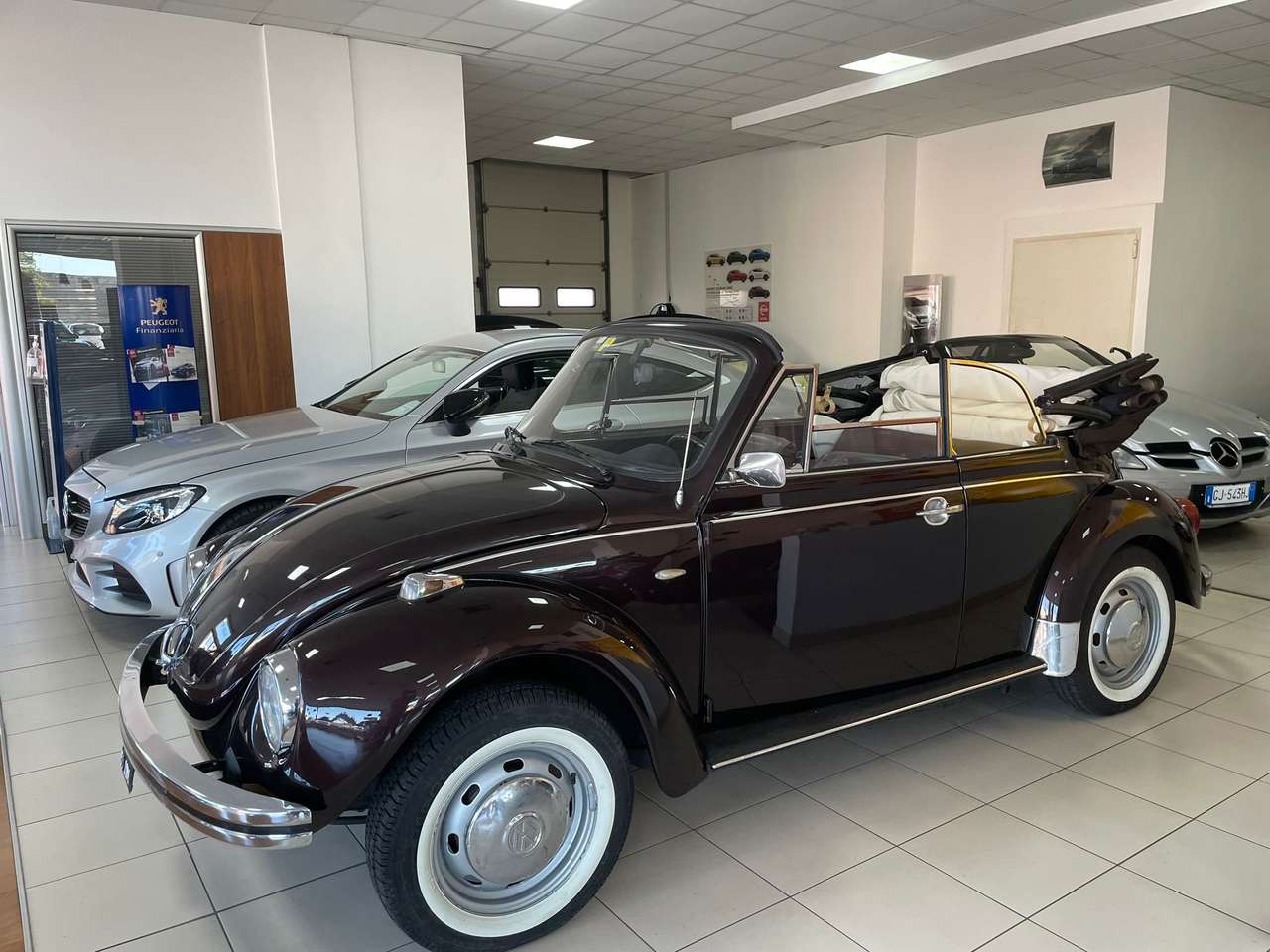 Volkswagen Maggiolino MAGGIOLONE KARMANN CABRIO