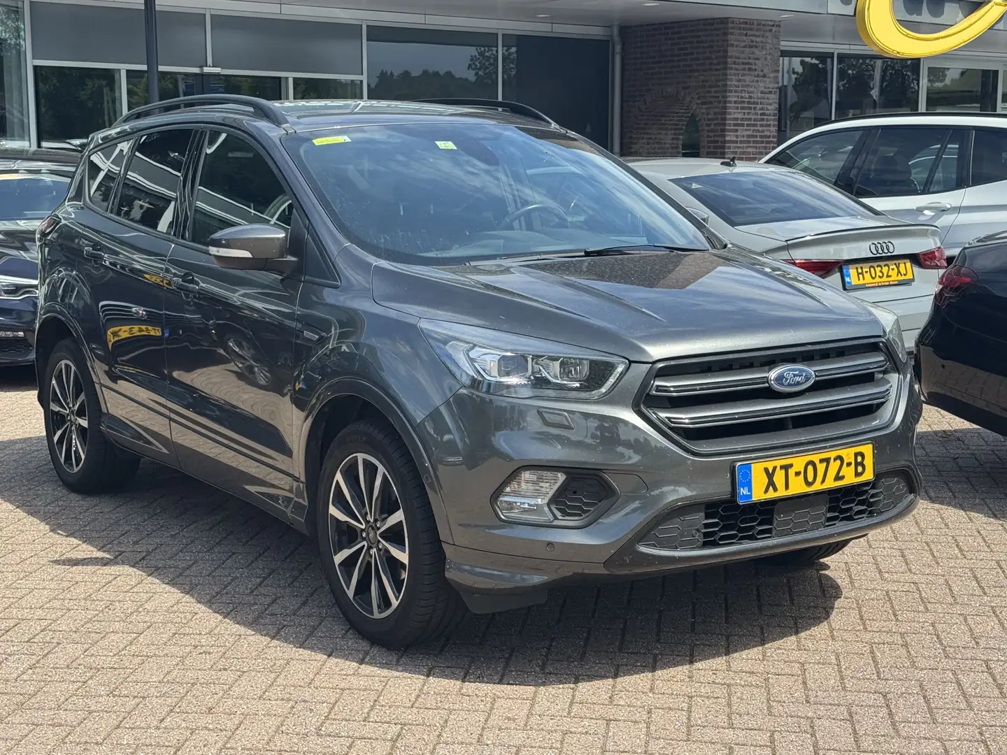 Ford Kuga 1.5 EcoBoost ST Line / Trekhaak / Camera / Leder&A Grijs - 1