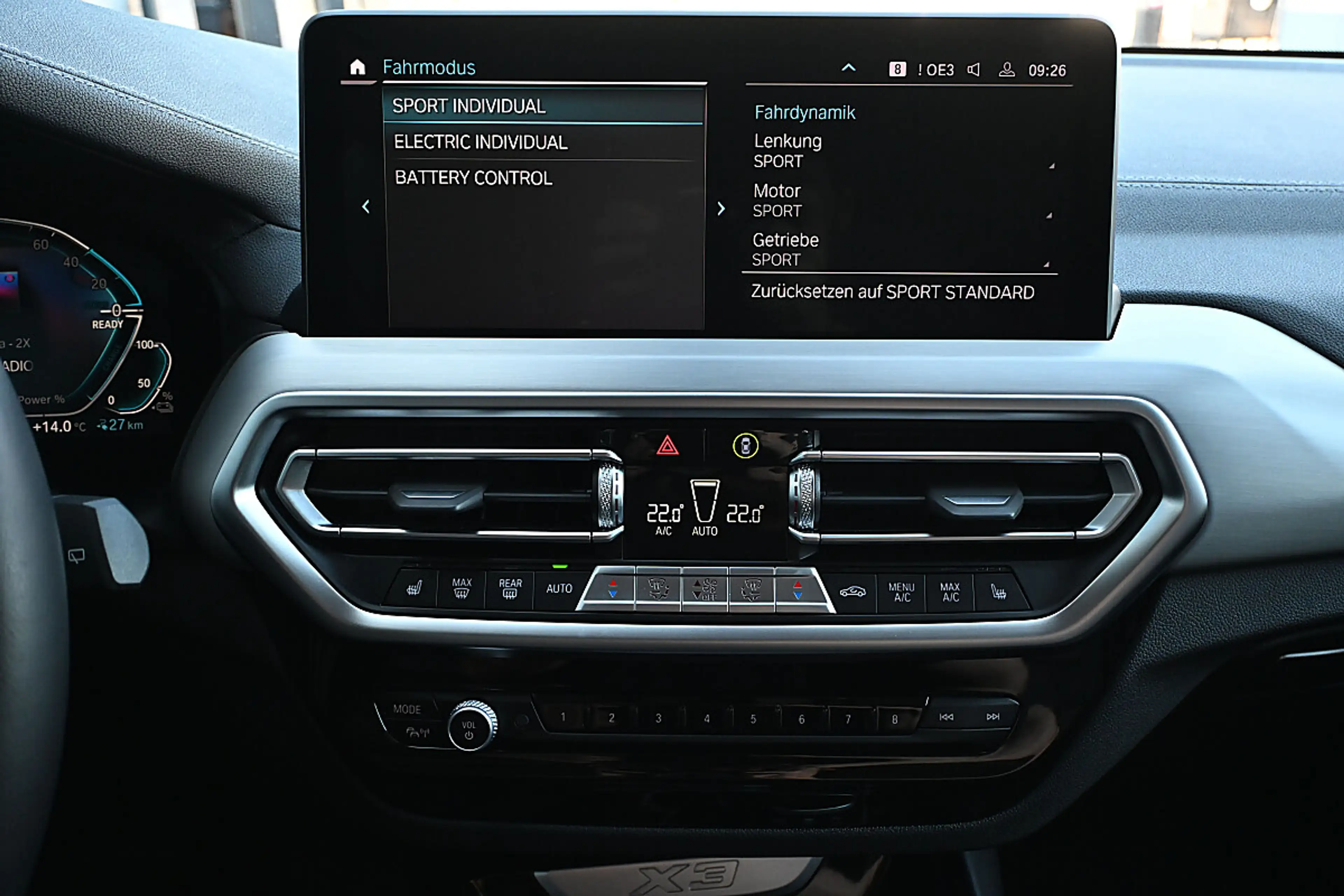 BMW X3 xDrive 30e 20", eSitze, Sportsitze, Kamera, HiF... — photo 15